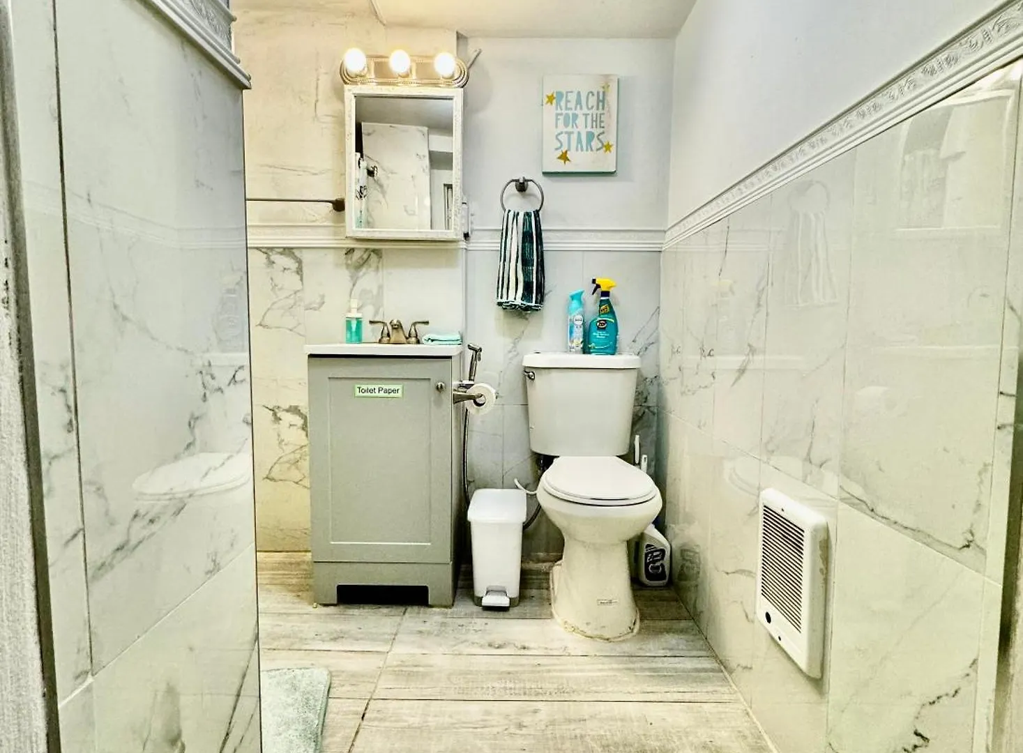 Private Room On The 1St Floor With A Shared Bathroom 10 Minutes From Seatac Airport Seattle United States